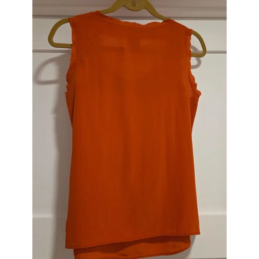 Tory Burch Vikki Shell 100% Silk Pleated Tank Top in Orange Quiet Luxury